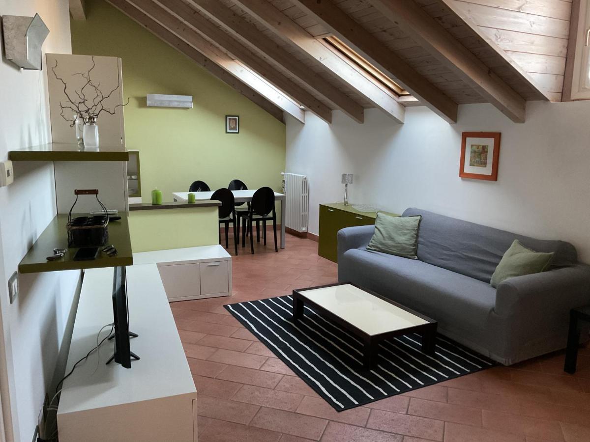 Mansarda Nel Cuore Di Novi Novi Ligure Esterno foto